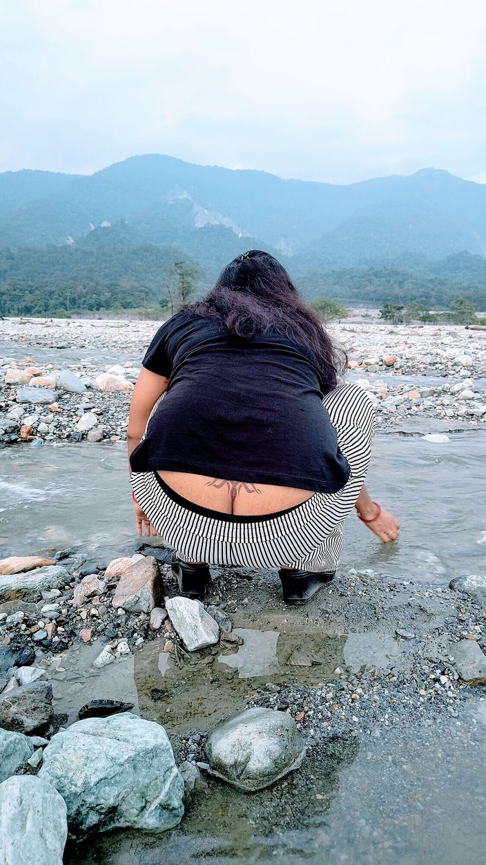 Hot Wife Sumi: Osa nuda all'aperto scopata duro in hotel, sborrata tra i...