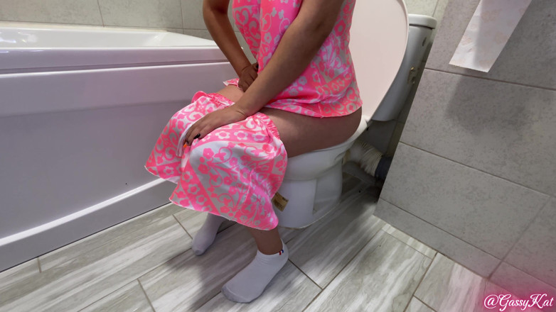 GassyKat: Prendere laxative non era una buona idea