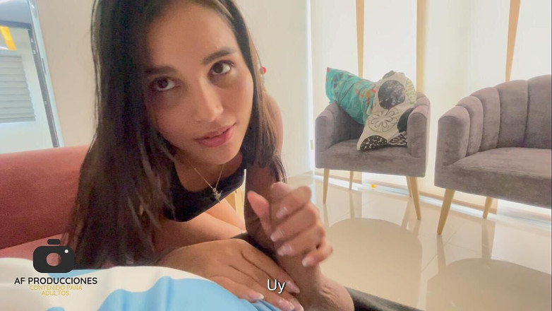 JazminPalvin: Aku ngasih sambutan terbaik untuk tetangga baruku yang lagi ngentot...