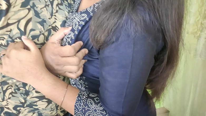 Vaigavarun45: BDSM met één hand vastgebonden op het plafond en romantiek in...