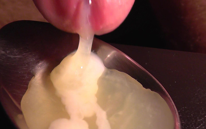 Ansel Kenzo: Multi-sperma auf löffel