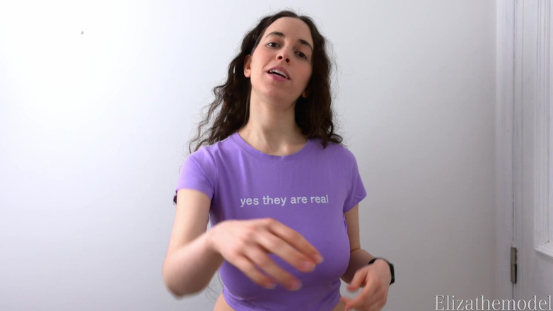 ElizaTheModel: T-shirt Prova på kantningsutmaning