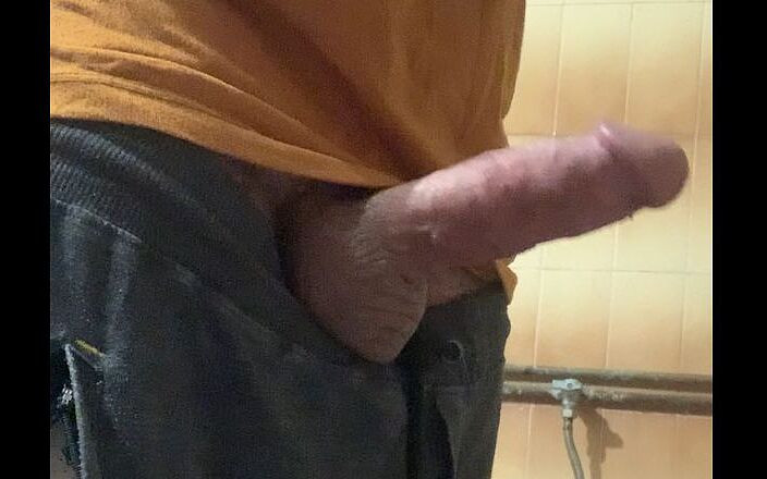 Adeegujjar Studio: Big Dick 18cm en Grèce