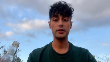 Idmir Sugary: Nhiệm vụ cho cậu bé phụ - ăn tinh của chủ nhân...