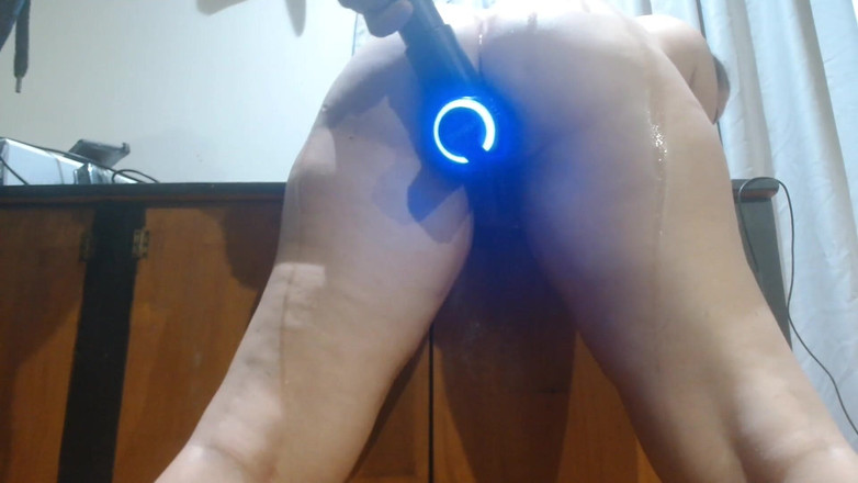 Bellaboo: Arschficken mit massagepistole vom nachbarn