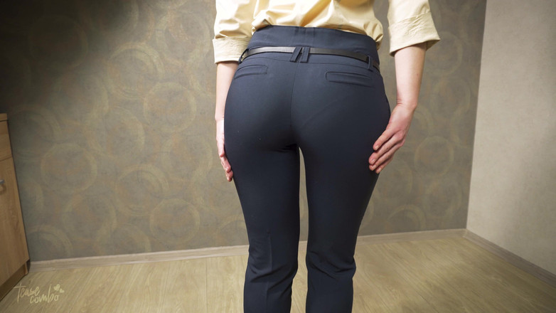 Teasecombo 4K: Perfecte kont babe in strakke werkbroek plaagt zichtbare pantylijn