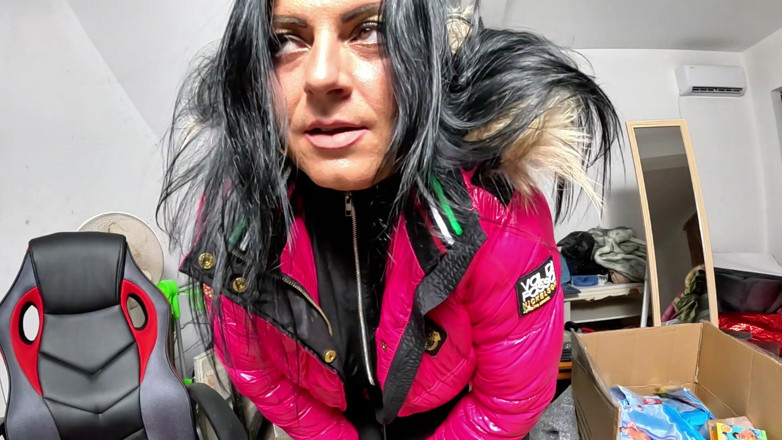 MilfyCalla: Dominant MILF Fur Hooded Downjacket Masturbation. Spandex Cameltoe, Smoking and...