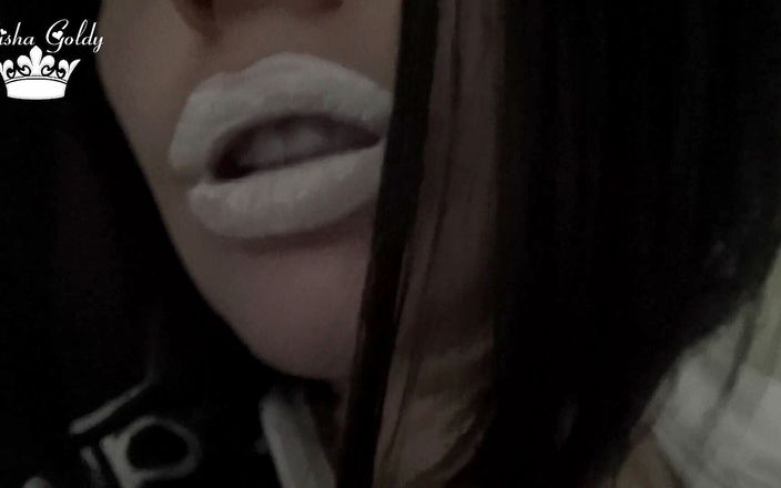 Goddess Misha Goldy: Sihirli beyaz dudaklarım