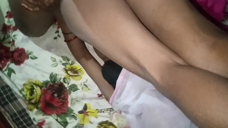 Naina252: Assamese Couple Close up Sex