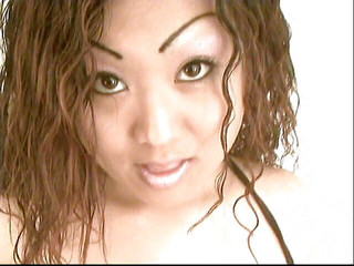 Spungy Gunk Films: Mila Yung - audiția fabrica de ciorapi