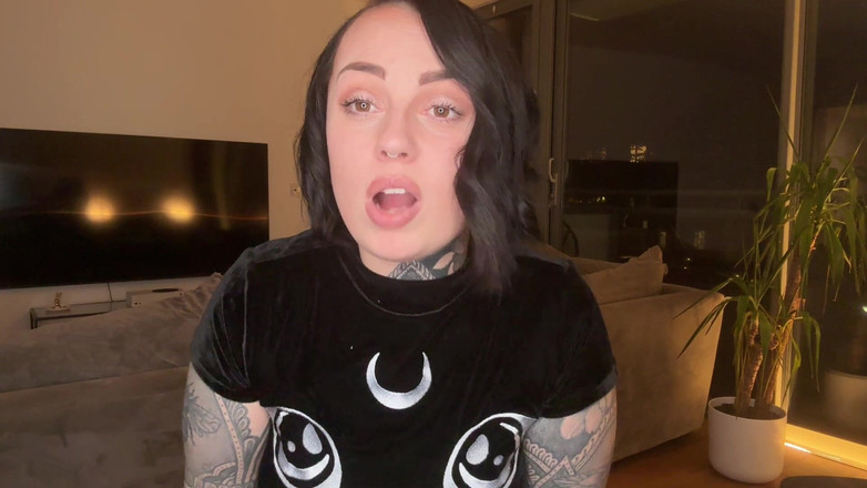 Miss Valentina: Pancutan mani pramatang yang memalukan JOI