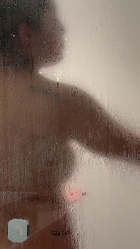 Behind the Scenes with Argentine Beauty, Pau Rojas and Andres Acosta