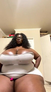 Busty BBW MILF Striptease & Titsplay