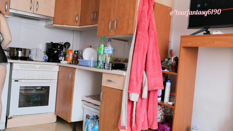 Your fantasy studio: Cleaning Voyeur