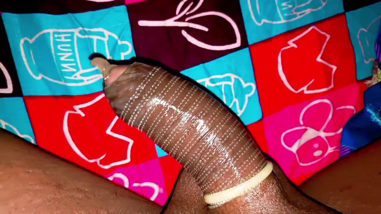 Catchybusty: Mollige weelderige tante in het geheim klaar voor hardcore