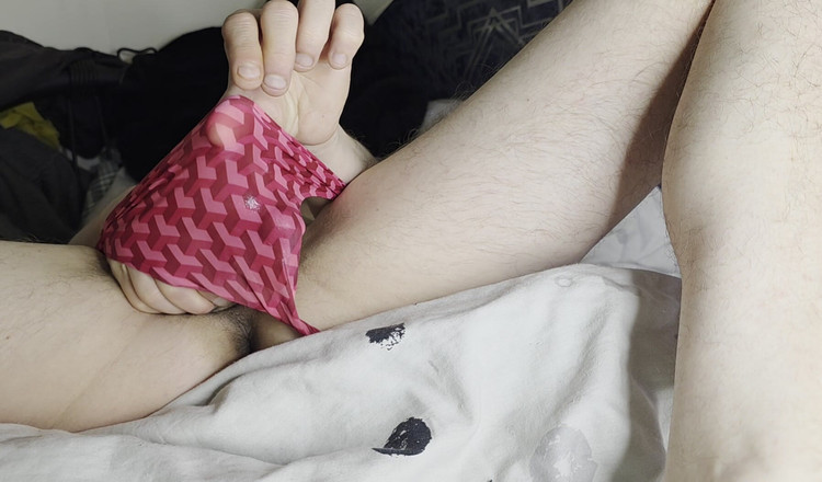 Nalekhome: 指交屁股和射在内裤上