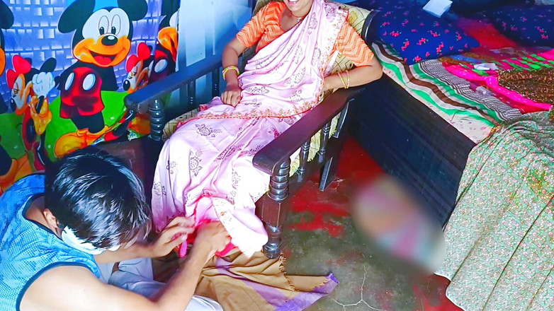 Rakul008: Suri rumah desi menggoda dan kongkek tegar dengan pelayannya semasa...