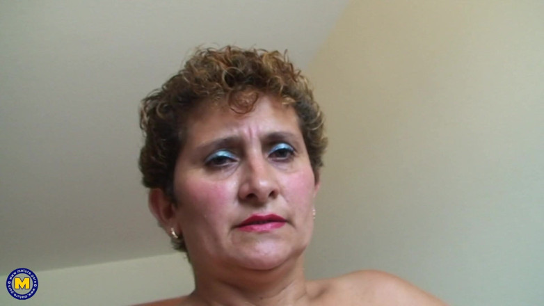 Mature NL: Mama Gina Just Loves to Let Everything Go