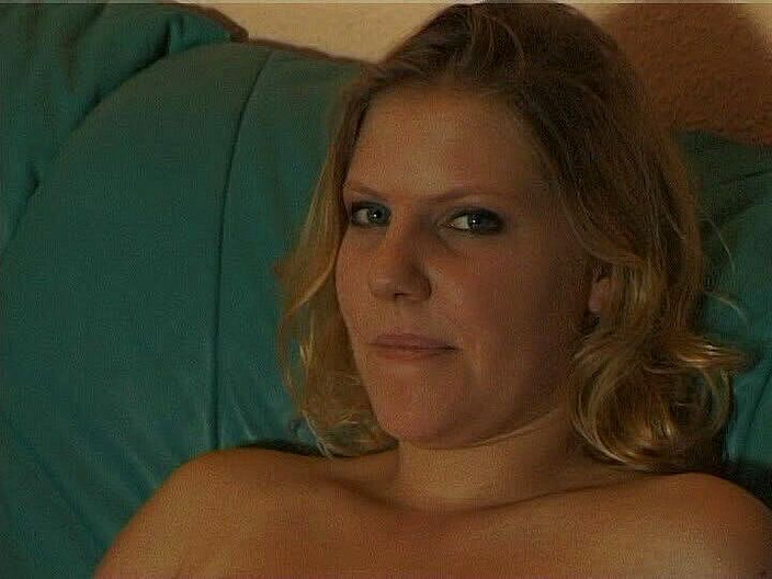 German Classic Porn videos: Corinna, ibu tiri Jerman butuh tambahan