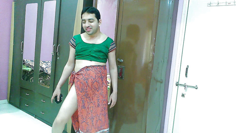 Cute & Nude Crossdresser: Người mặc đồ xuyên thấu ngọt ngào femboy sweet lollipop trong...