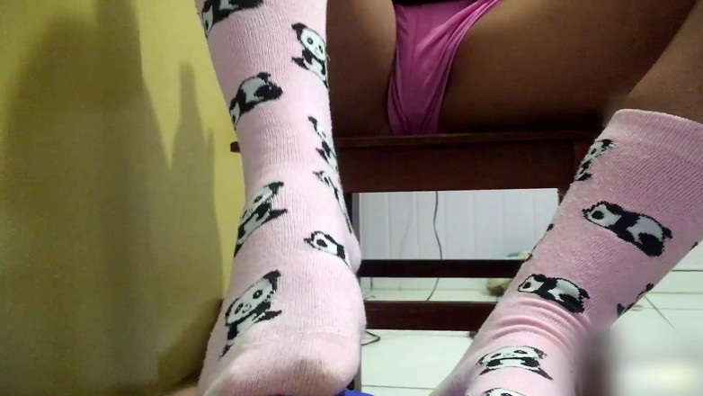 College-couple: Footjob, sockjob over underwear, cum in pants footjob, cute girl...
