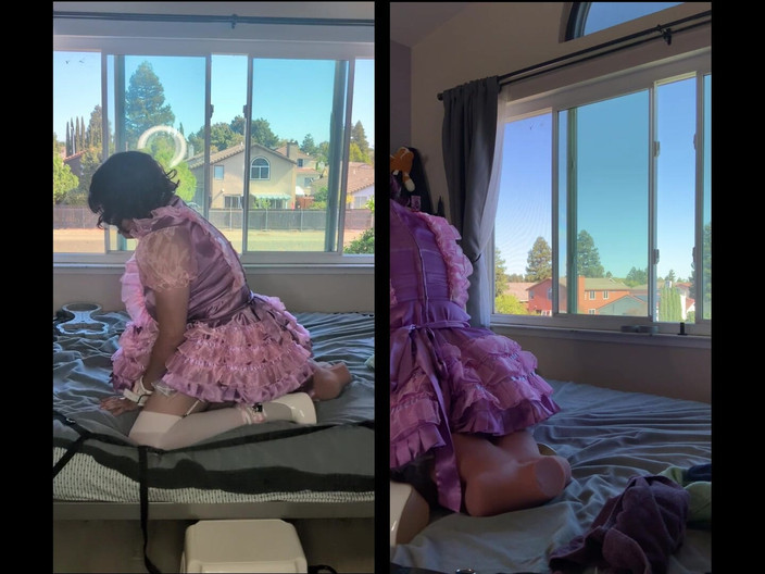 Sissy Candy: Pembantu banci satin merah muda lagi asik boneka seksnya sambil...