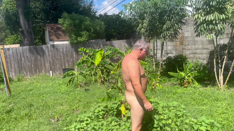 ragil01: Nude in the Back Yard
