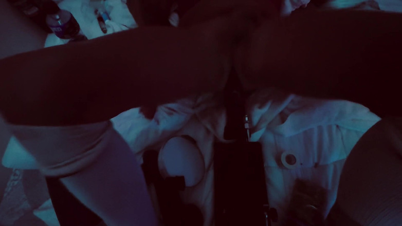 James smoothy: 骑乘那个大鸡巴