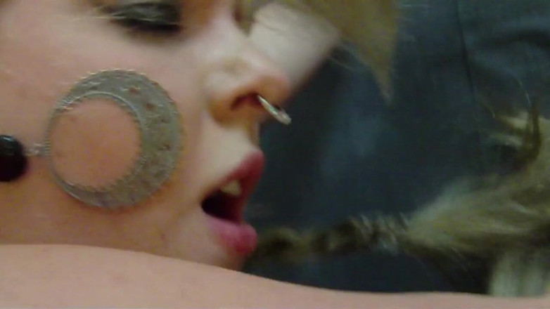 Luna Love: Meu primeiro vídeo de boquete