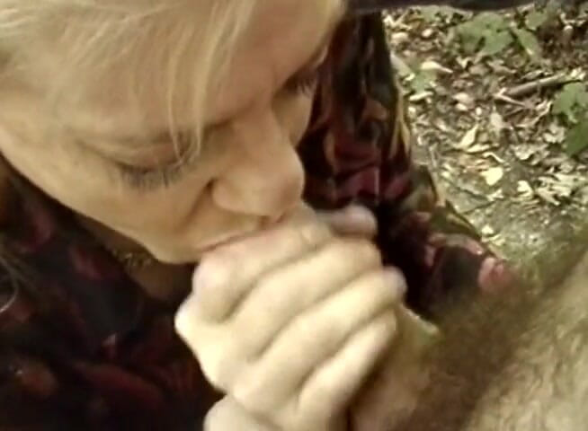 European Classics: Mature beauty tugs and drains her lover's dong outdoors