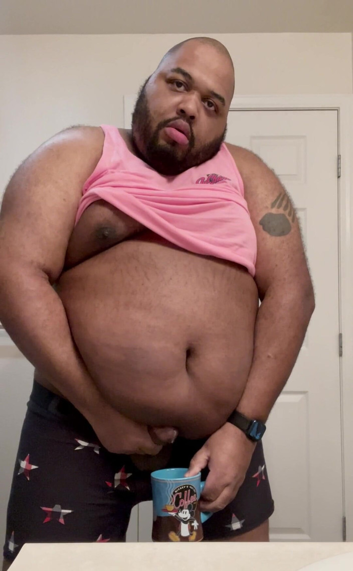 Blkhole420: Aveva un edible mentre si lavora e mi sono eccitato...