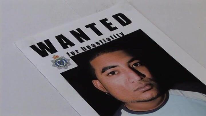 Hot Girlz: Pelacur blonde curang yang bertetek besar menggoda pegawai panas