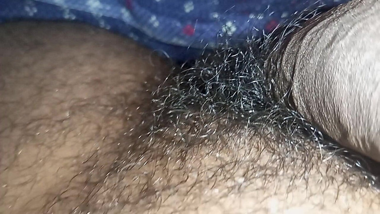 Hungry cliff: Desi lul