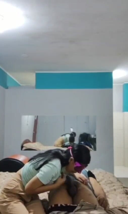 Gemidos3001: Dò un buon orale al mio ragazzo e lui mi...