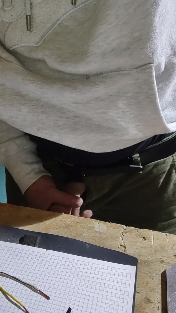 Incredible Dick: Jerking in the workshop until cum