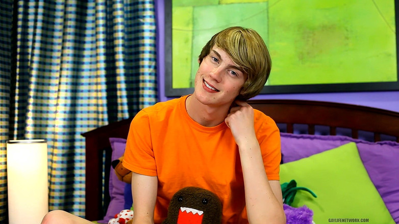 Lollipop Twinks: 흑인 대물 자지에게 따먹히는 18살 소녀