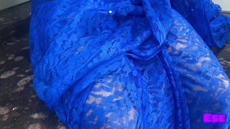 Sammy Sins: チャチは彼女のマンコを指で弄り、うめき声を上げながら、赤ちゃんは彼女のマンコを舐め始め、チャチを激しく犯しました