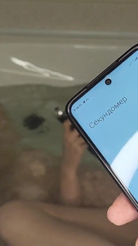 3 Minutes Underwater Breath Holding, Squirting, Blowjob