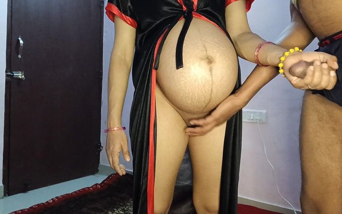 Peena: Indian Bhabi Desi Sexy