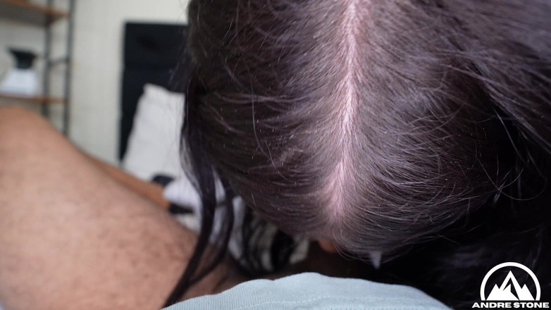 Andre Stone: La troia fidanzata trans ava Holt mostra la sua lingerie...