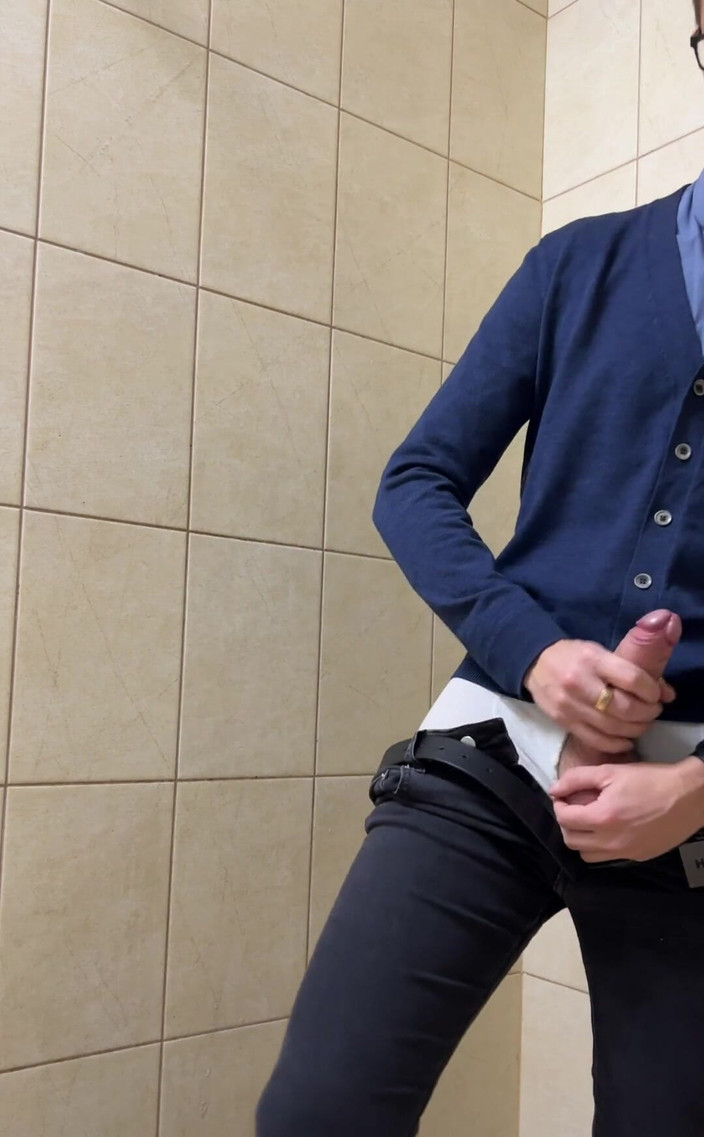 GayDuplo: Nadržená v práci znovu