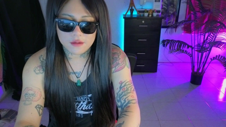 Kimberly Polizzi: Detik-detik Lucu Dalam Strim 2025 Kim 6 Disember