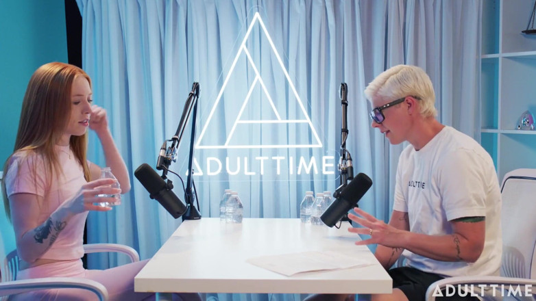 Adult Time Podcast: Madi Collins Lavemang, Offentlig Bjs, &amp;Pojkvän D * ck | podcasten Vuxentid