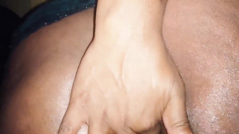 CASALNUTTELA: 我是我继父的性感黑人女友