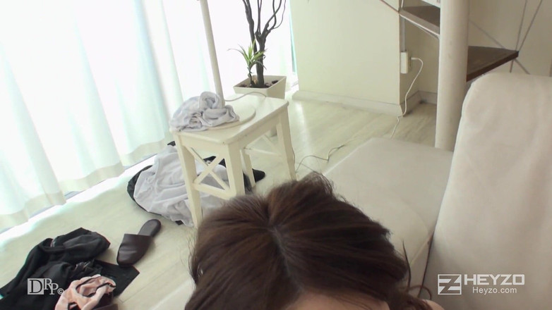 Heyzo: अन्य लोगों की पत्नी का स्वाद = छोटी शैतान सुंदर परिपक्व महिला का प्रलोभन = - सतोमी उसुई