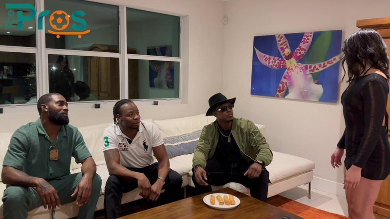 The Flourish XXX: 프로 에메랄드 사랑 은 전혀 요리 할 수 없습니다