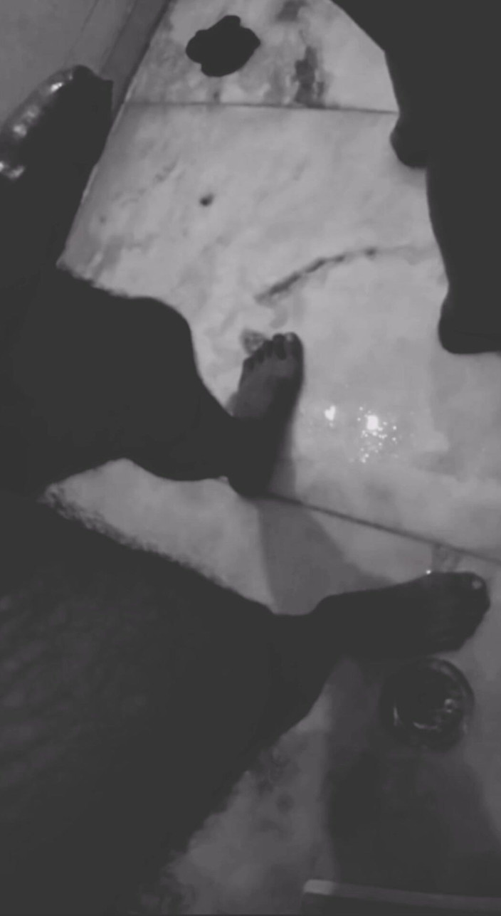 Rishi: Бабу муже ванная ме чодо на ааж бистар ке плохой ванной ме ле джейк чода