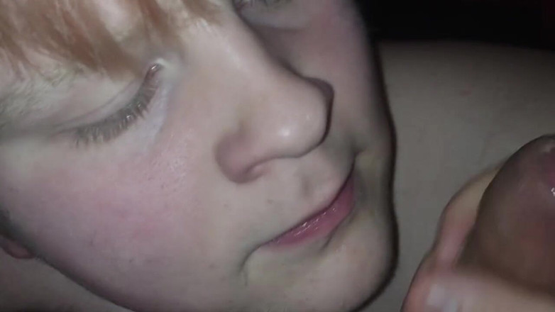 PupFluffy: चरम तीव्र मुख-मैथुन के साथ वीर्य शॉट