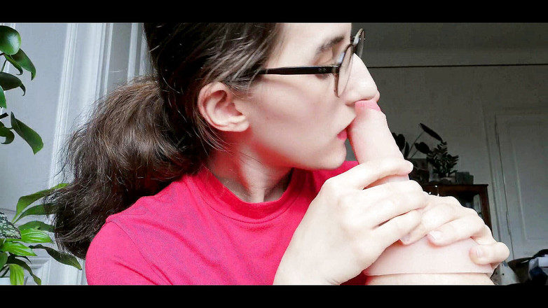 The Antichristrix: Desordenado lápiz labial mamada