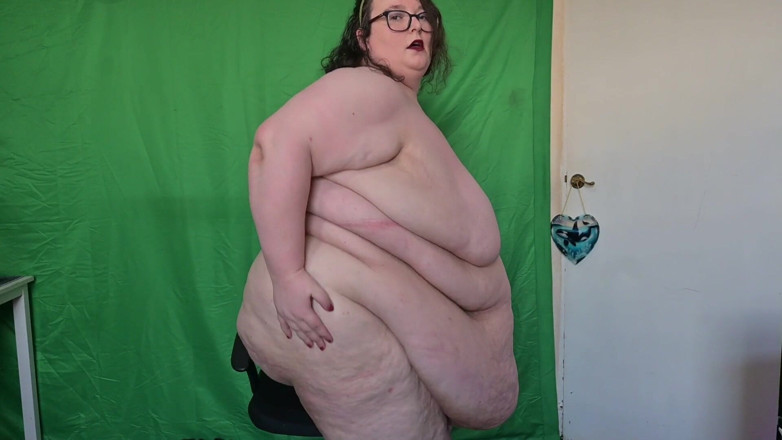 SSBBWLadyBrads: Ssbbw ofis sandalyesinde soyunuyor